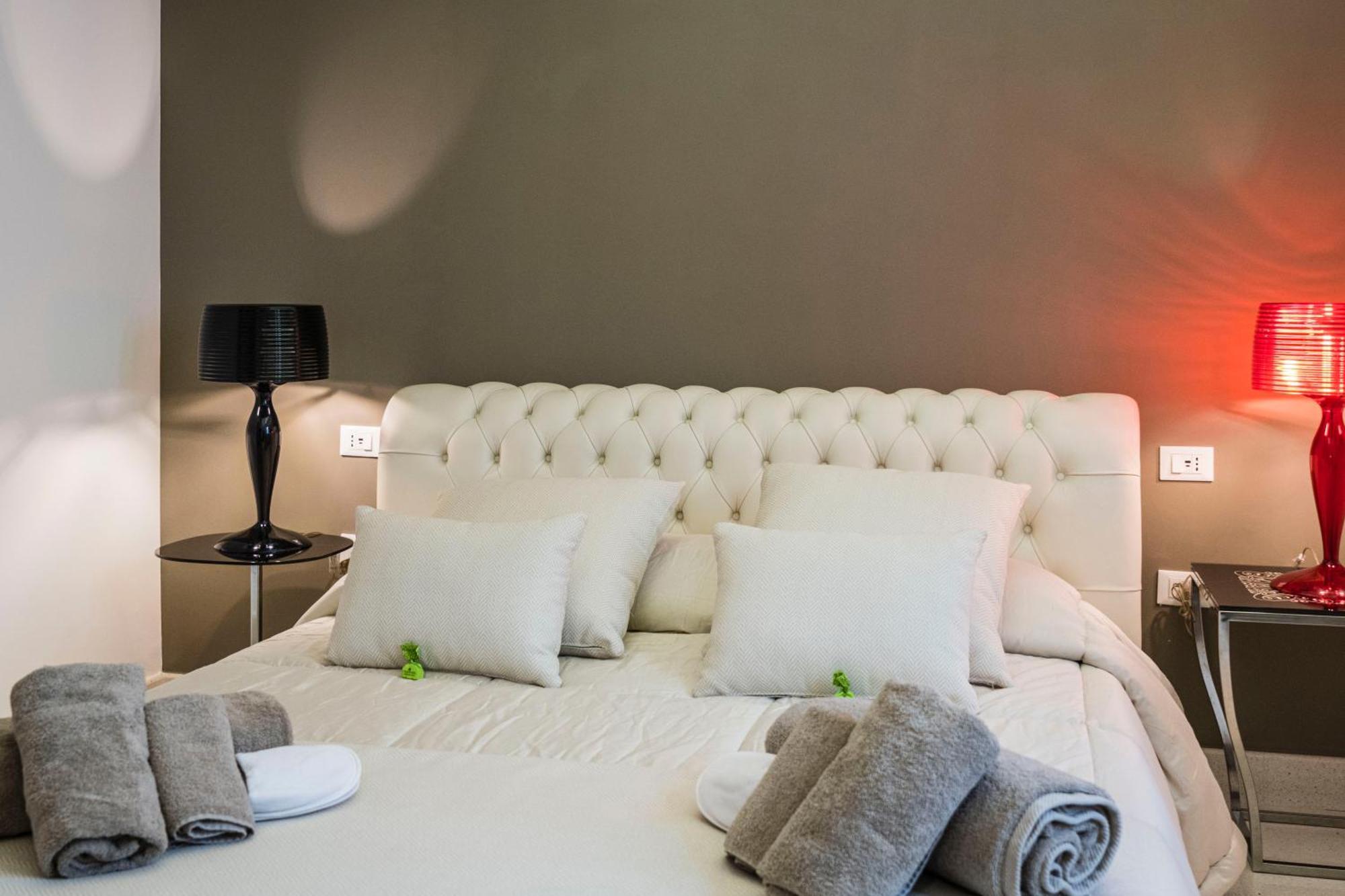 Galatina Suites Boutique - Luxury Experience In Salento Luaran gambar