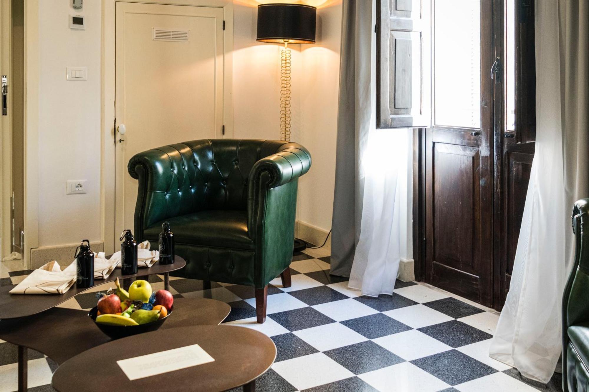 Galatina Suites Boutique - Luxury Experience In Salento Bilik gambar