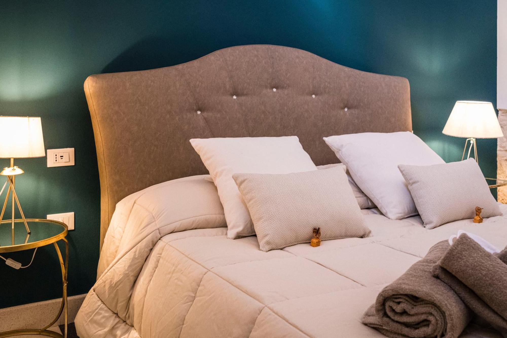 Galatina Suites Boutique - Luxury Experience In Salento Bilik gambar