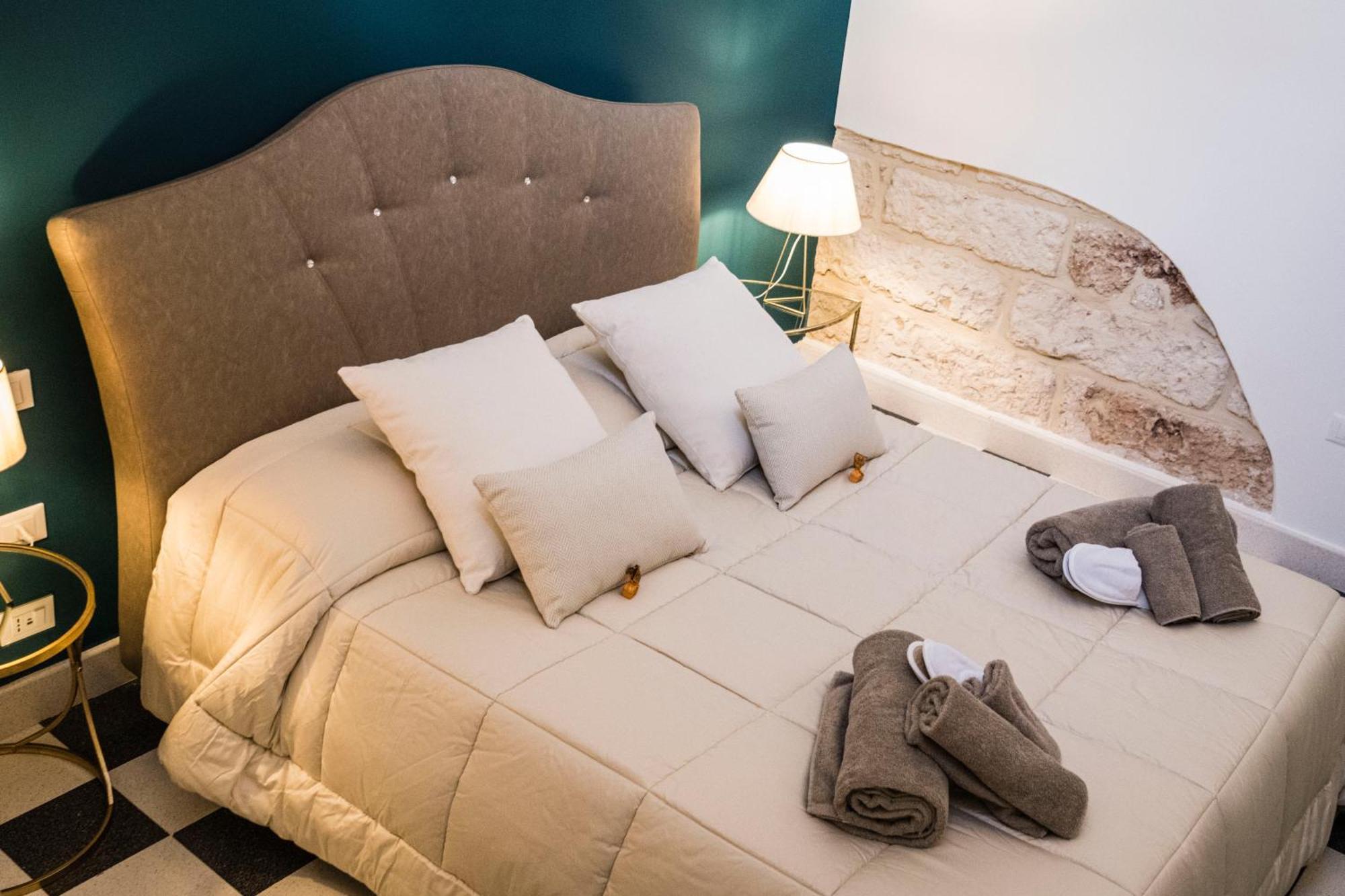Galatina Suites Boutique - Luxury Experience In Salento Bilik gambar
